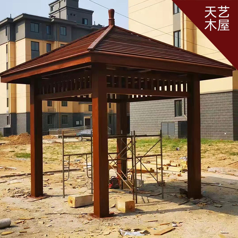 防腐木涼亭的制作進程